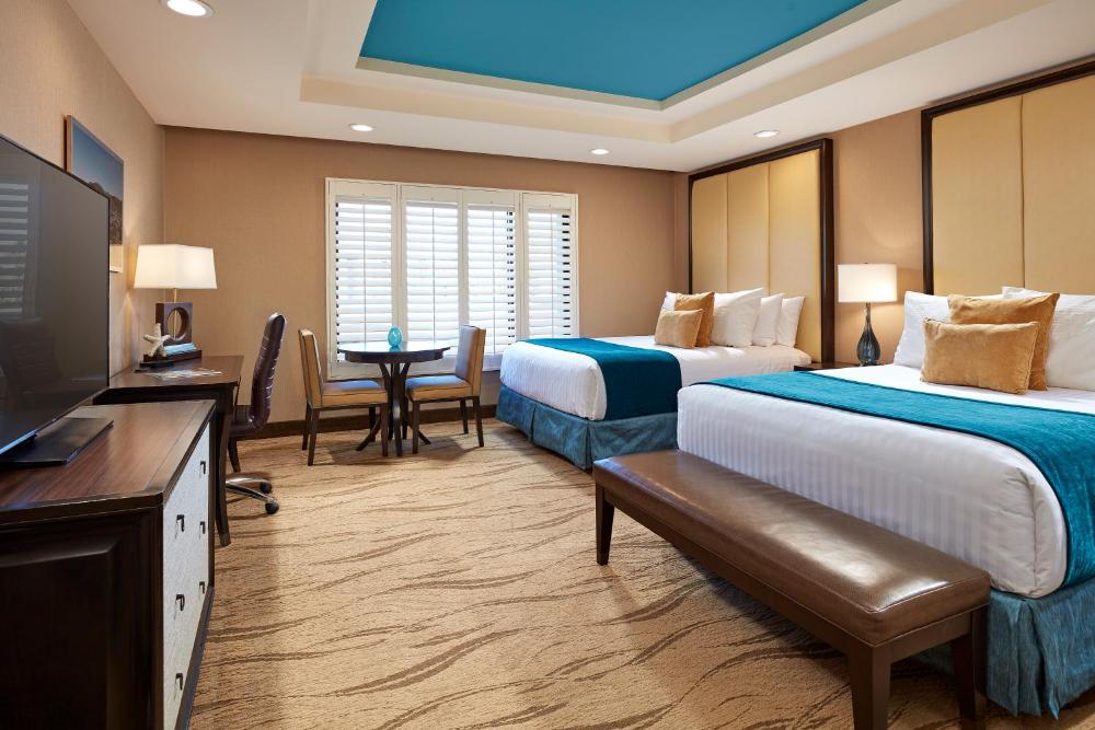 Superior Two Queen Room interior